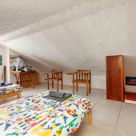 Ninestories Baleal Holiday home