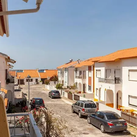 Holiday home Ninestories Baleal Ferrel (Leiria)