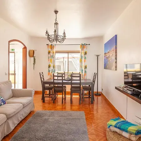 Ninestories Baleal Holiday home